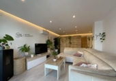 Дом с участком на продажу в городе Corbera de Llobregat Фото