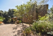 Chalet independiente con terreno en venta en la España, Puigpunyent, ref: TR416692 foto