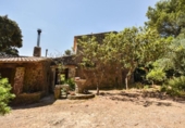 Chalet independiente con terreno en venta en la España, Puigpunyent, ref: TR416692 foto