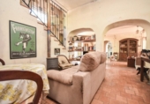 Chalet independiente con terreno en venta en la España, Puigpunyent, ref: TR416692 foto