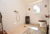 Chalet independiente con terreno en venta en la España, Puigpunyent, ref: TR416692 foto