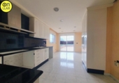 Chalet independiente con terreno en venta en la España, Tordera, ref: TR281334 foto