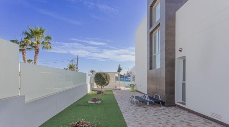 Alicante - Orihuela - 370m2