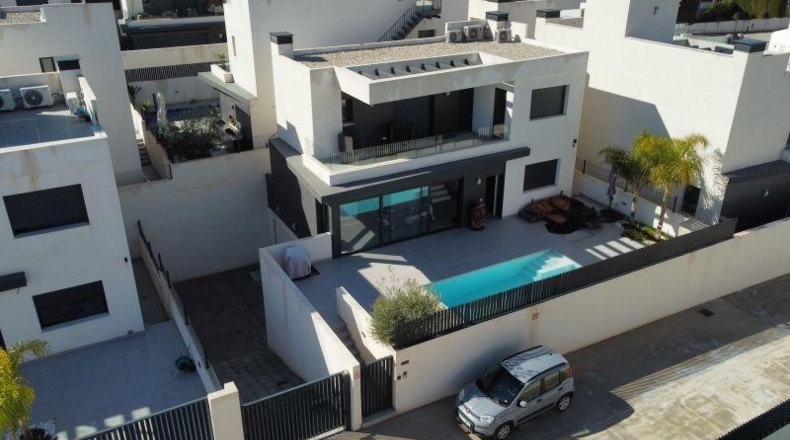 Alicante - Algorfa - 273m2