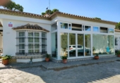 Chalet independiente con terreno en venta en la España, Chiclana de la Frontera, ref: TR287691 foto
