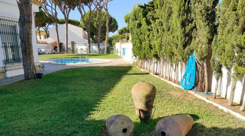 Кадис - Chiclana de la Frontera - 1172m2