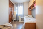 Таунхаус с участком на продажу в городе Mairena del Aljarafe. Фото