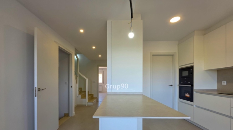 Lérida - Vilanova de Segrià - 271m2