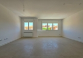 Chalet adosado con terreno en venta en Vilanova de Segrià ref: TR416732 foto