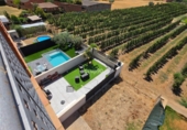 Chalet adosado con terreno en venta en Vilanova de Segrià ref: TR416732 foto