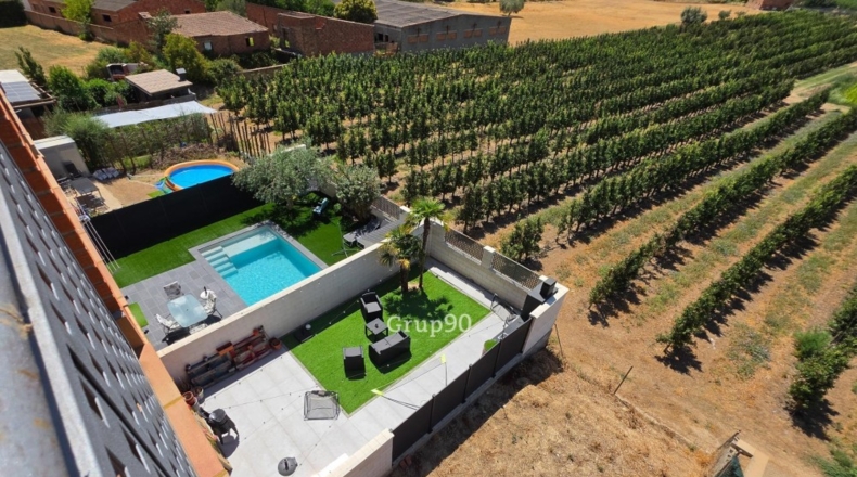 Lérida - Vilanova de Segrià - 271m2