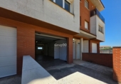 Chalet adosado con terreno en venta en Vilanova de Segrià ref: TR416732 foto