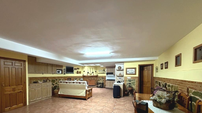 Alicante - Villena - 457m2
