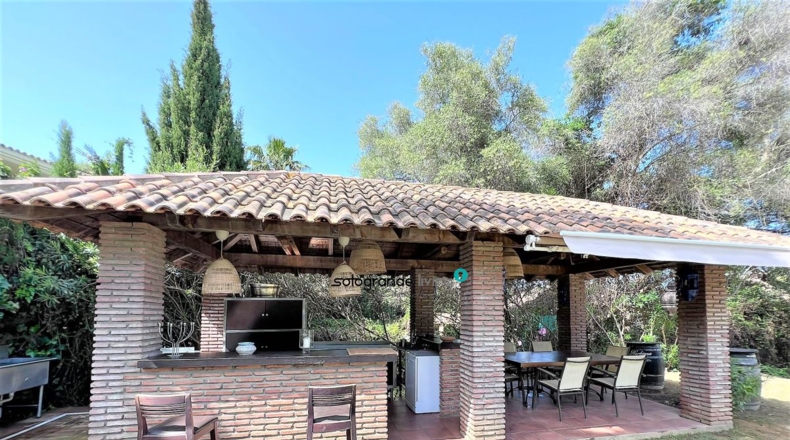 Cádiz - San Roque - 1400m2