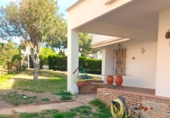 Chalet independiente con terreno en venta en la España, Matalascañas, ref: TR416756 foto
