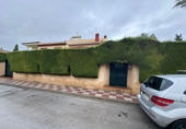 Xalet independent amb terreny en venda a Tomares ref.: TR395430 foto