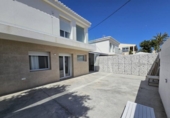 Chalet independiente con terreno en alquiler en la España, San Juan de Alicante, ref: TR388396 foto