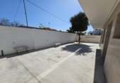 Chalet independiente con terreno en alquiler en la España, San Juan de Alicante, ref: TR388396 foto