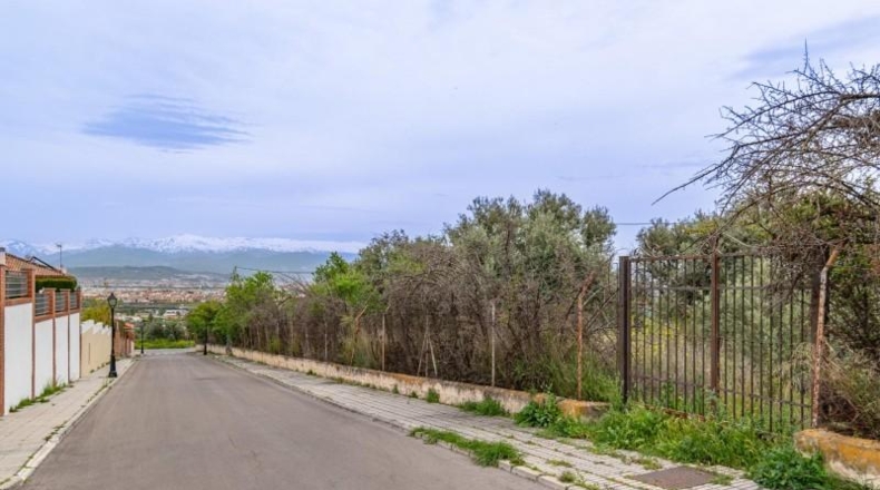 Гранада - Albolote - 825m2