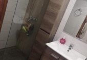 Отдельно стоящий дом с участком на продажу в городе Тудела Фото