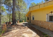 Chalet independiente con terreno en venta en la España, Buñol, ref: TR416853 foto