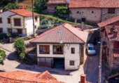 Casa de pueblo en venta en la España, Aliezo, ref: TR416855 foto