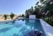 Chalet independiente con terreno en venta en la España, Sevilla, ref: TR416907 foto