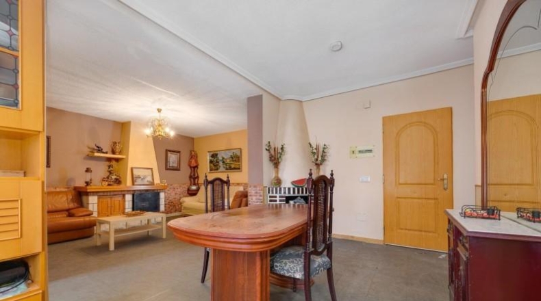Alicante - Orihuela - 312m2