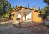 Chalet independiente con terreno en venta en la España, Llíria, ref: TR416918 foto