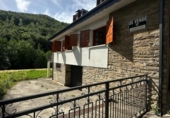 Chalet independiente con terreno en venta en la España, Vega de Valcarce, ref: TR416919 foto