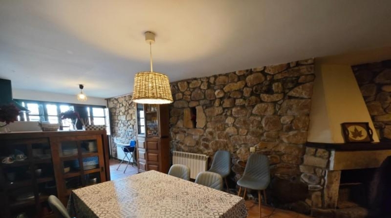 Cantabria - Cabezón de la Sal - 166m2