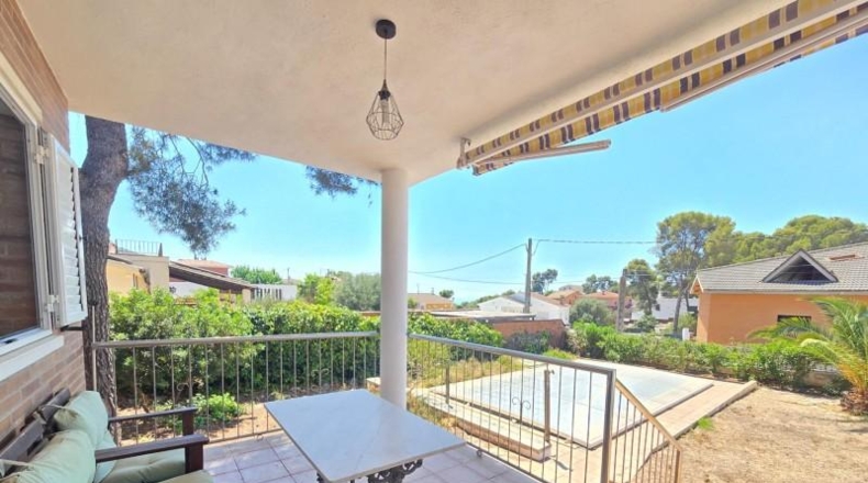 Barcelona - Canyelles - 675m2