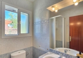 Chalet independiente con terreno en venta en la España, Canyelles, ref: TR416928 foto