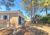Chalet independiente con terreno en venta en la España, Canyelles, ref: TR416928 foto