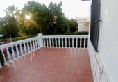 Chalet independiente con terreno en venta en la España, Badajoz, ref: TR416935 foto