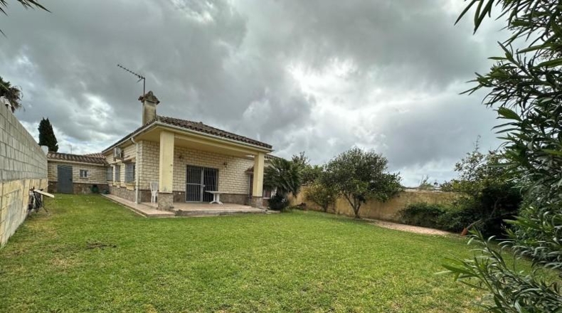 Кадис - Chiclana de la Frontera - 444m2