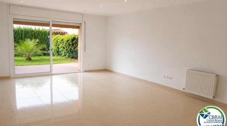 Жирона - Castelló d'Empúries - 129m2