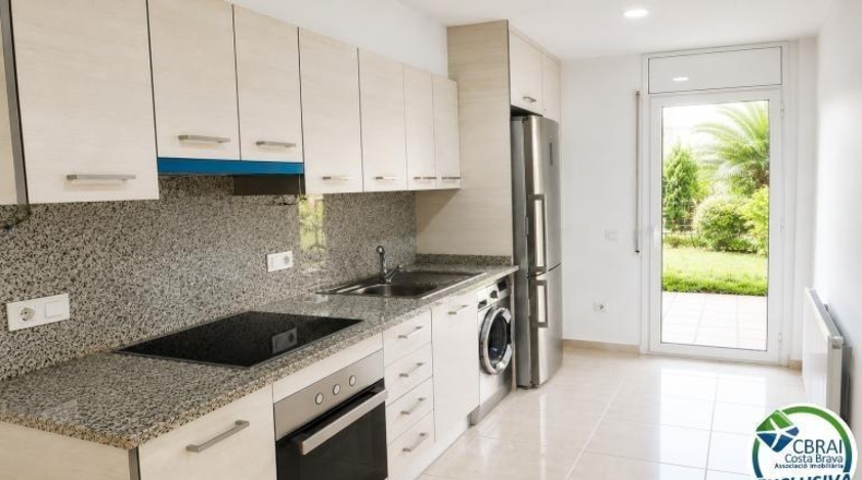 Жирона - Castelló d'Empúries - 129m2