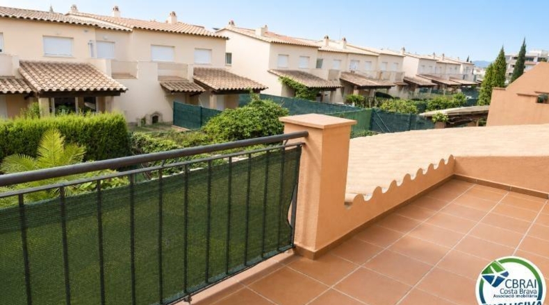 Жирона - Castelló d'Empúries - 129m2