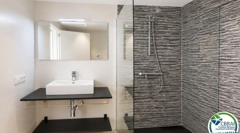 Жирона - Castelló d'Empúries - 129m2
