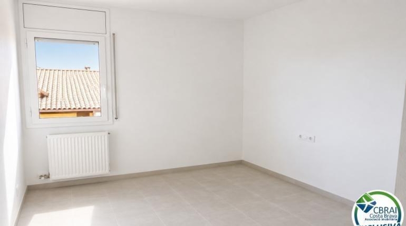 Жирона - Castelló d'Empúries - 129m2