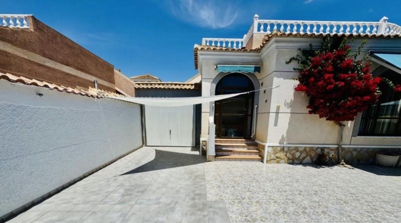 Alicante - Торревьеха - 387m2