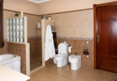 Chalet independiente con terreno en venta en la España, Bufali, ref: TR417023 foto