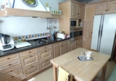 Chalet independiente con terreno en venta en la España, Benidorm, ref: TR417026 foto