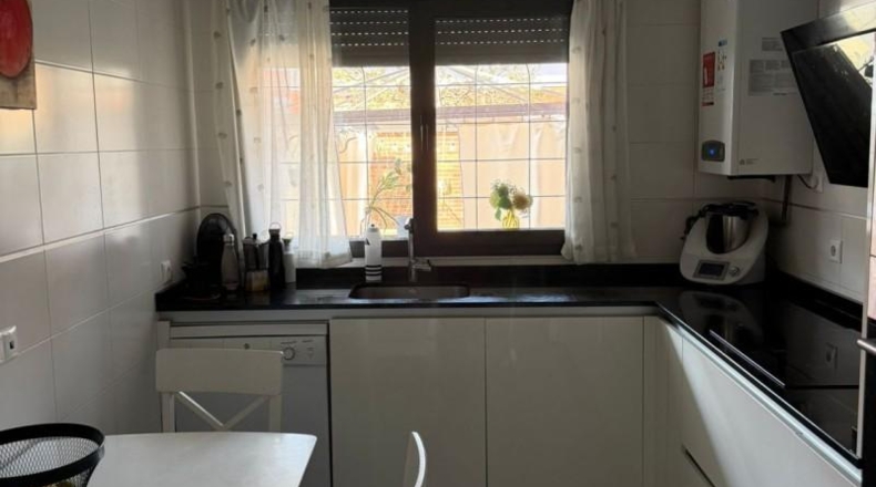 Гвадалахара - Azuqueca de Henares - 180m2