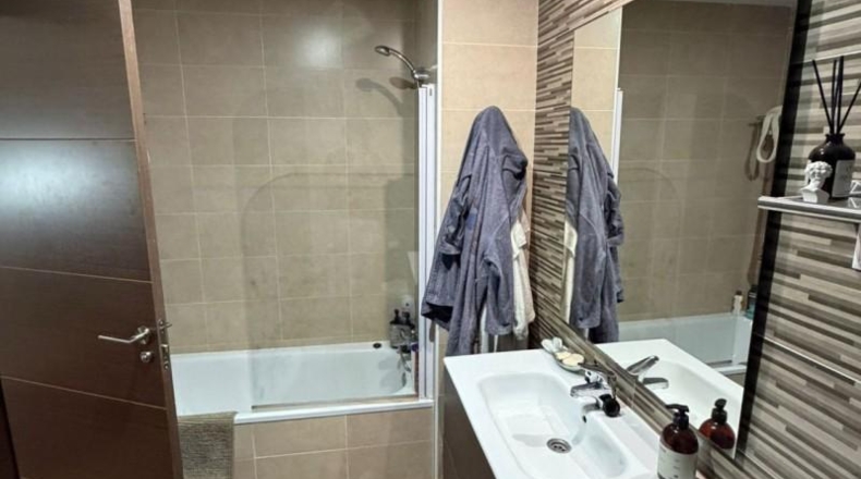 Гвадалахара - Azuqueca de Henares - 180m2