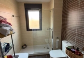 Chalet independiente con terreno en venta en la España, Azuqueca de Henares, ref: TR417028 foto