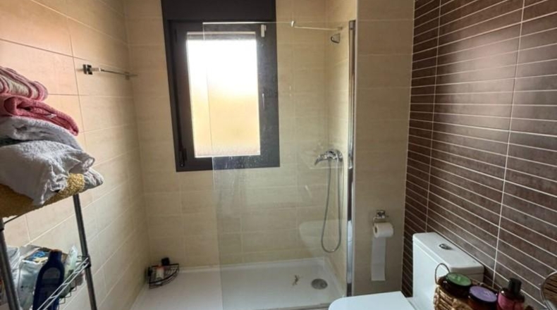 Гвадалахара - Azuqueca de Henares - 180m2