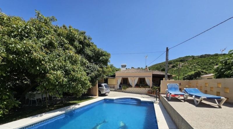 Málaga - Casares - 3000m2