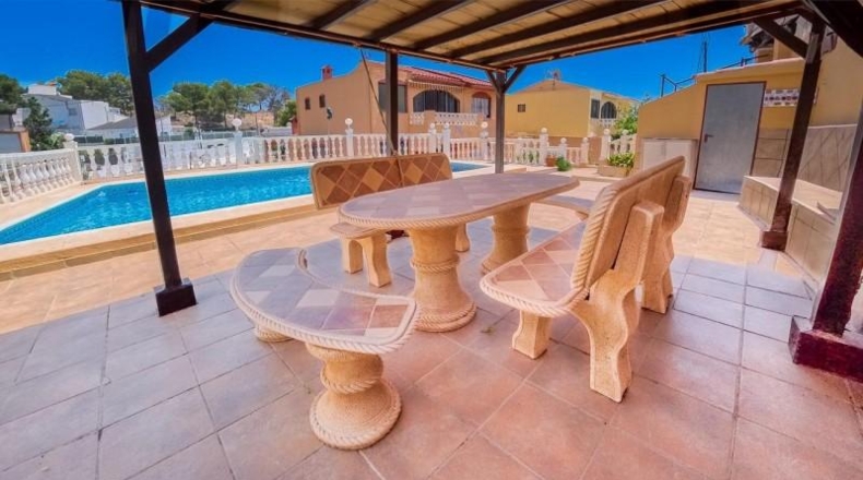 Alicante - La Nucia - 460m2